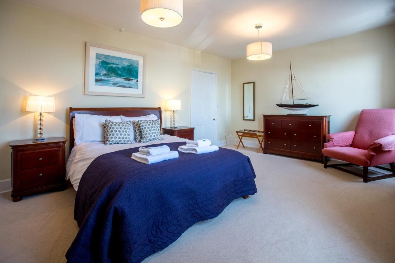 14 Market Cross Place - Beachfront Location With Lovely Sea Views - Aldeburgh Coastal Cottages Bagian luar foto